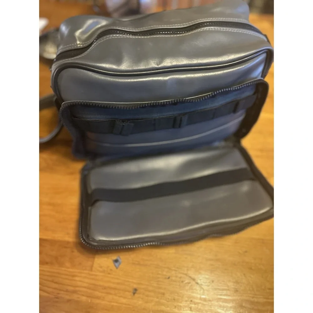 Minolta Maxxum 5000 35mm SLR Camera Sigma 28-70mm Lens 2800 AF Flash Bag Bundle‎